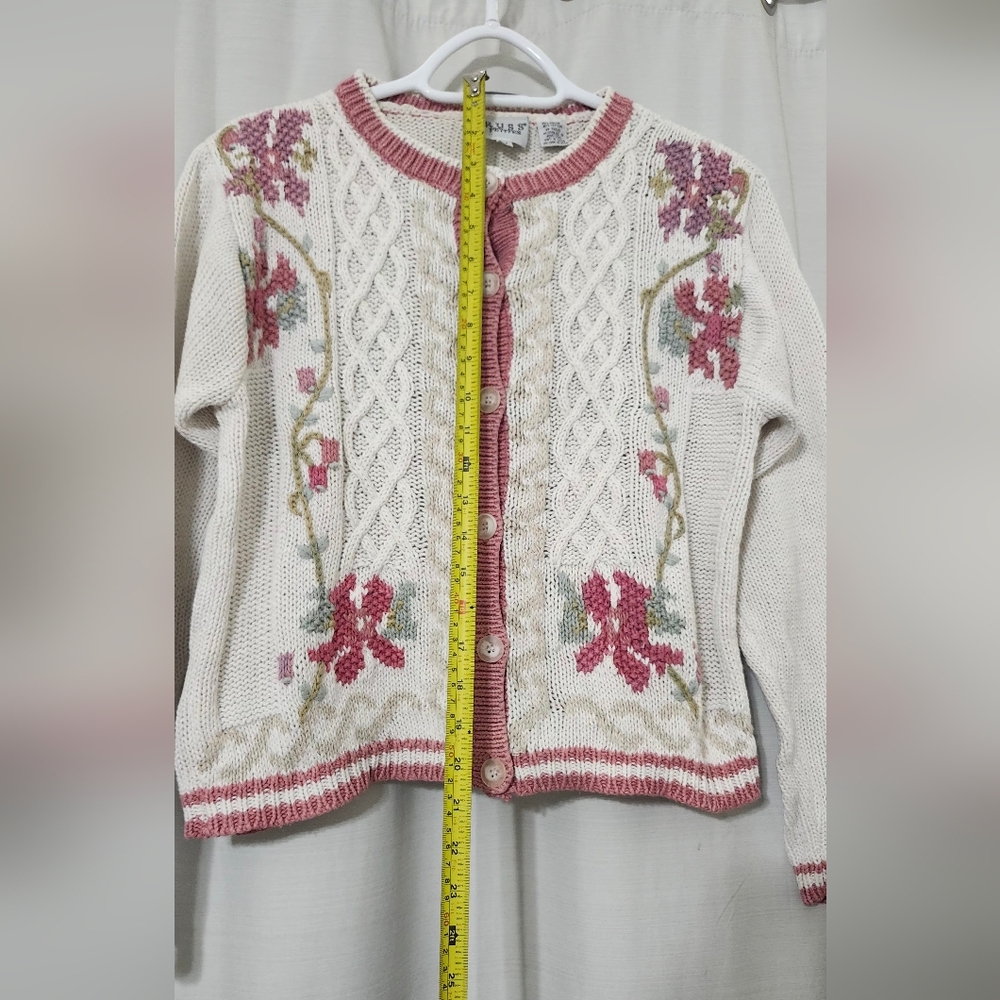 Russ Petites Elegant Floral Cardigan Sweater - Picture 3 of 10